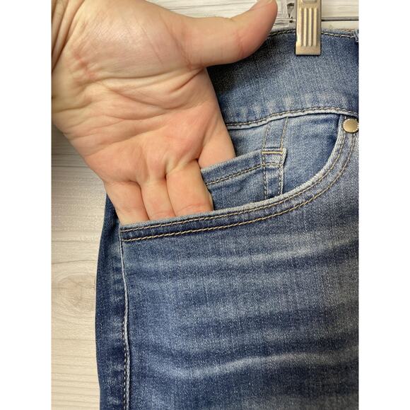 Torrid Crop Jegging Womens 24 Super Soft Denim Stretch High Rise Jeans Pants - Picture 3 of 14